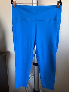 Athleta Electric Blue 7/8 Tight Leggings